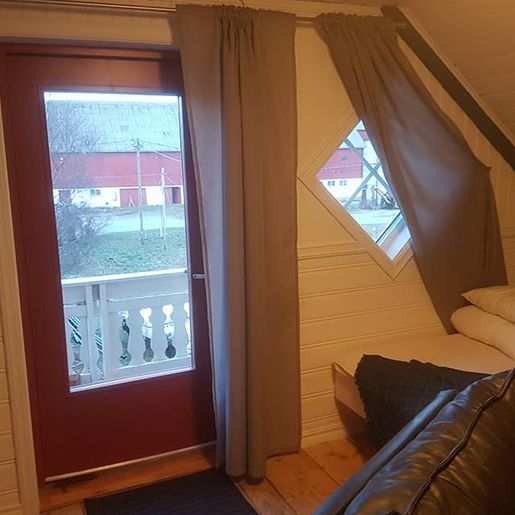Inngangsparti i Flærøya leilighet